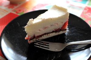 Erdbeer-Milchschnitten Torte 03